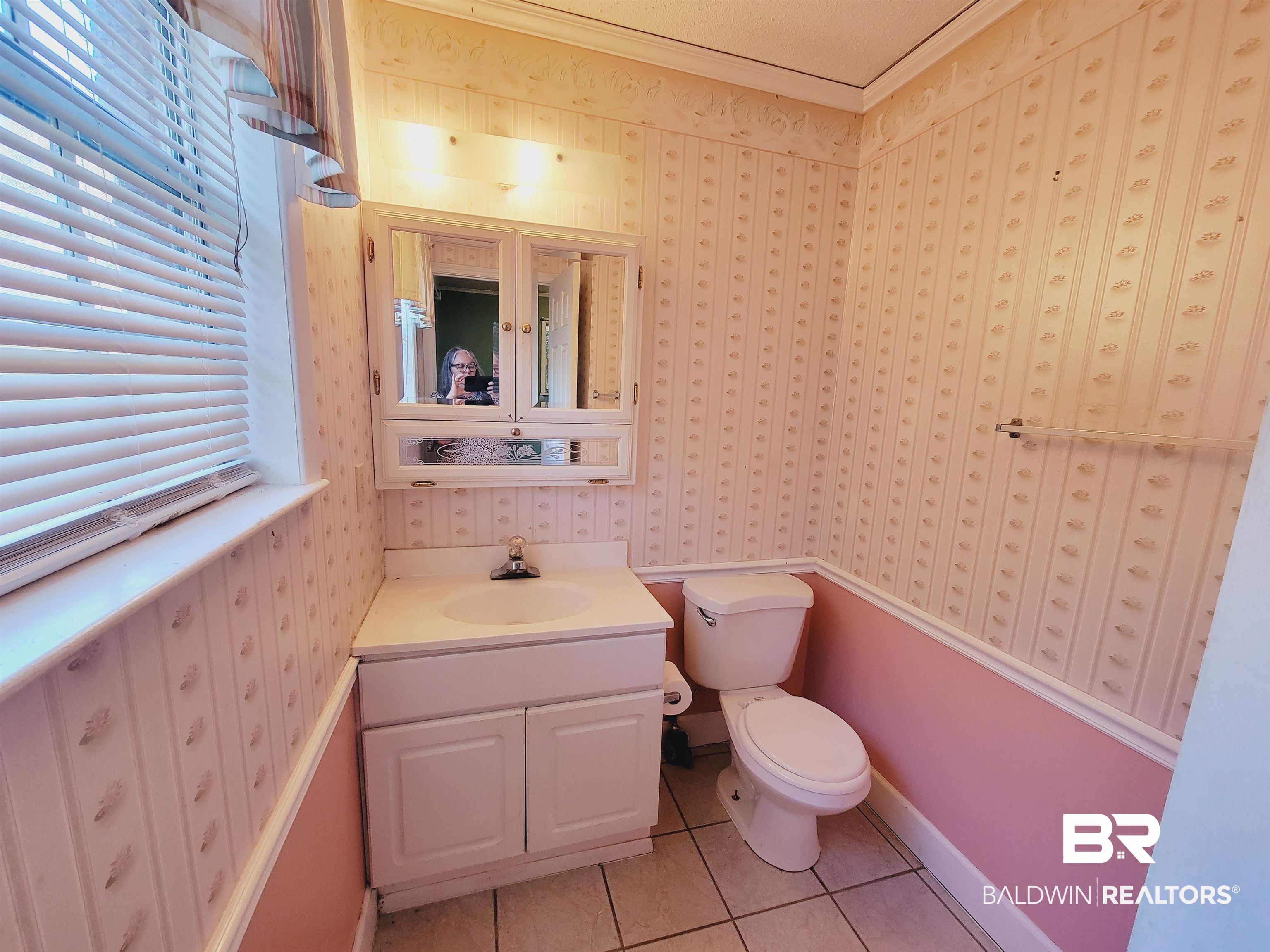 2224 Weaver Road Mobile, AL 36605 - Photo 8 of 23