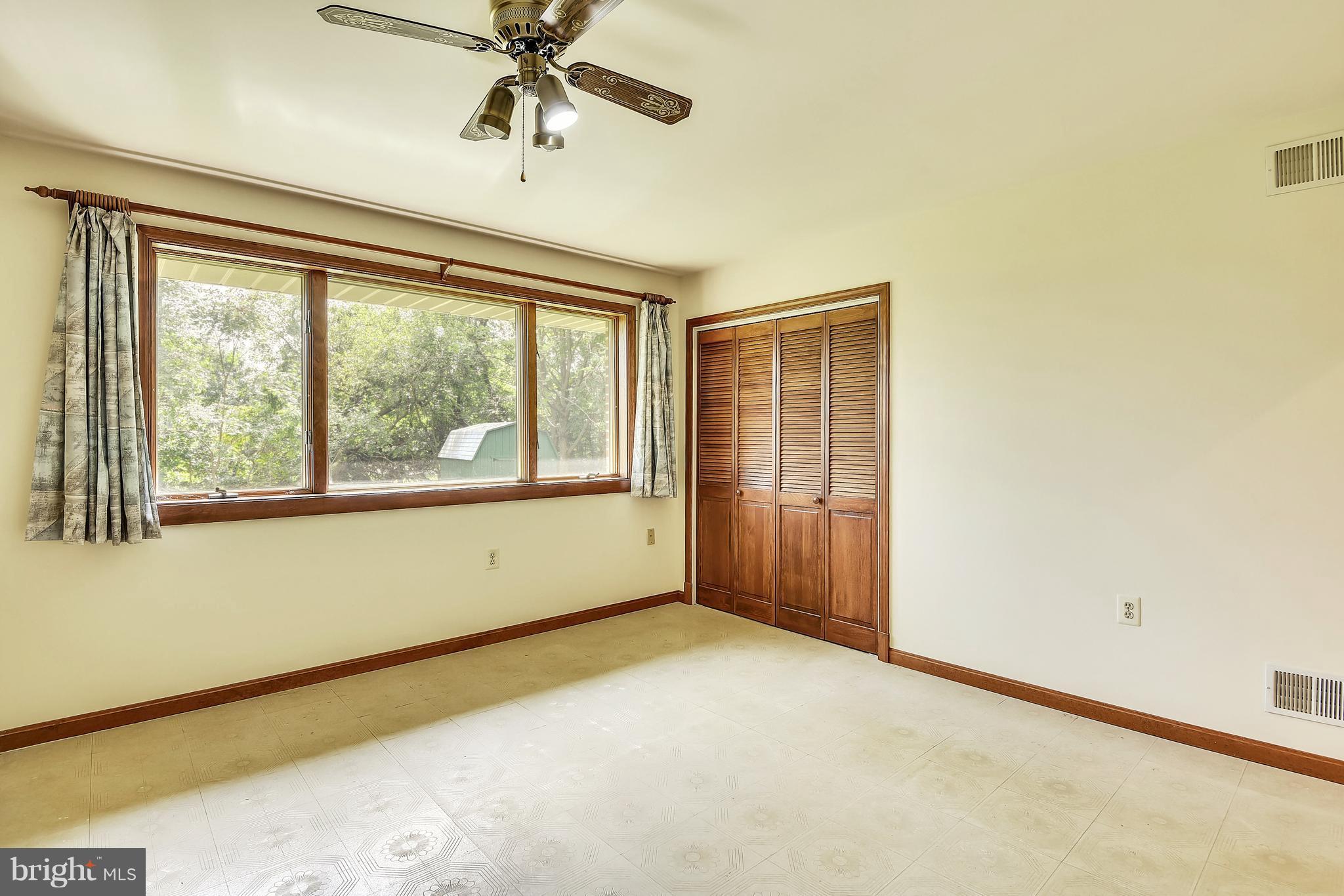 10226 Parkman Road Silver Spring, MD 20903 - Photo 17 of 30 Bedroom # 2 En Suite