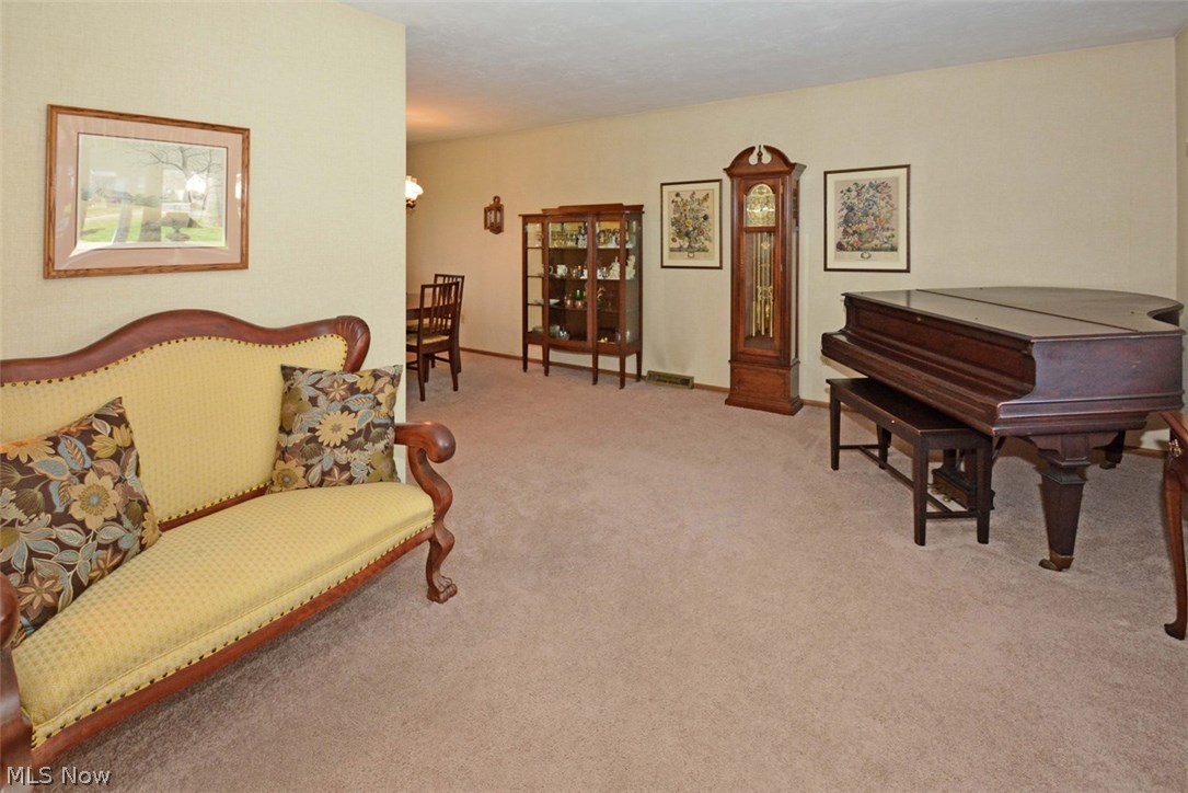 26587 Butternut Ridge Road North Olmsted, OH 44070 - Photo 4 of 21 Gallery Image 4