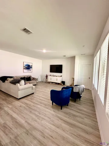 $319,900 | 5415 Heron Nest Drive, Baton Rouge, LA 70816