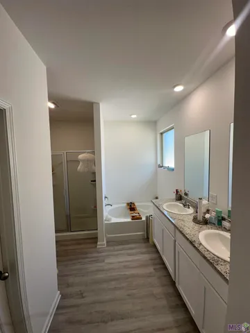 $319,900 | 5415 Heron Nest Drive, Baton Rouge, LA 70816