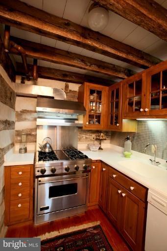 6131 Keyser Road Hume, VA 22639 - Photo 11 of 30 Kitchen