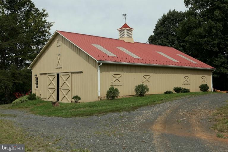 6131 Keyser Road Hume, VA 22639 - Photo 25 of 30 Exterior (General)