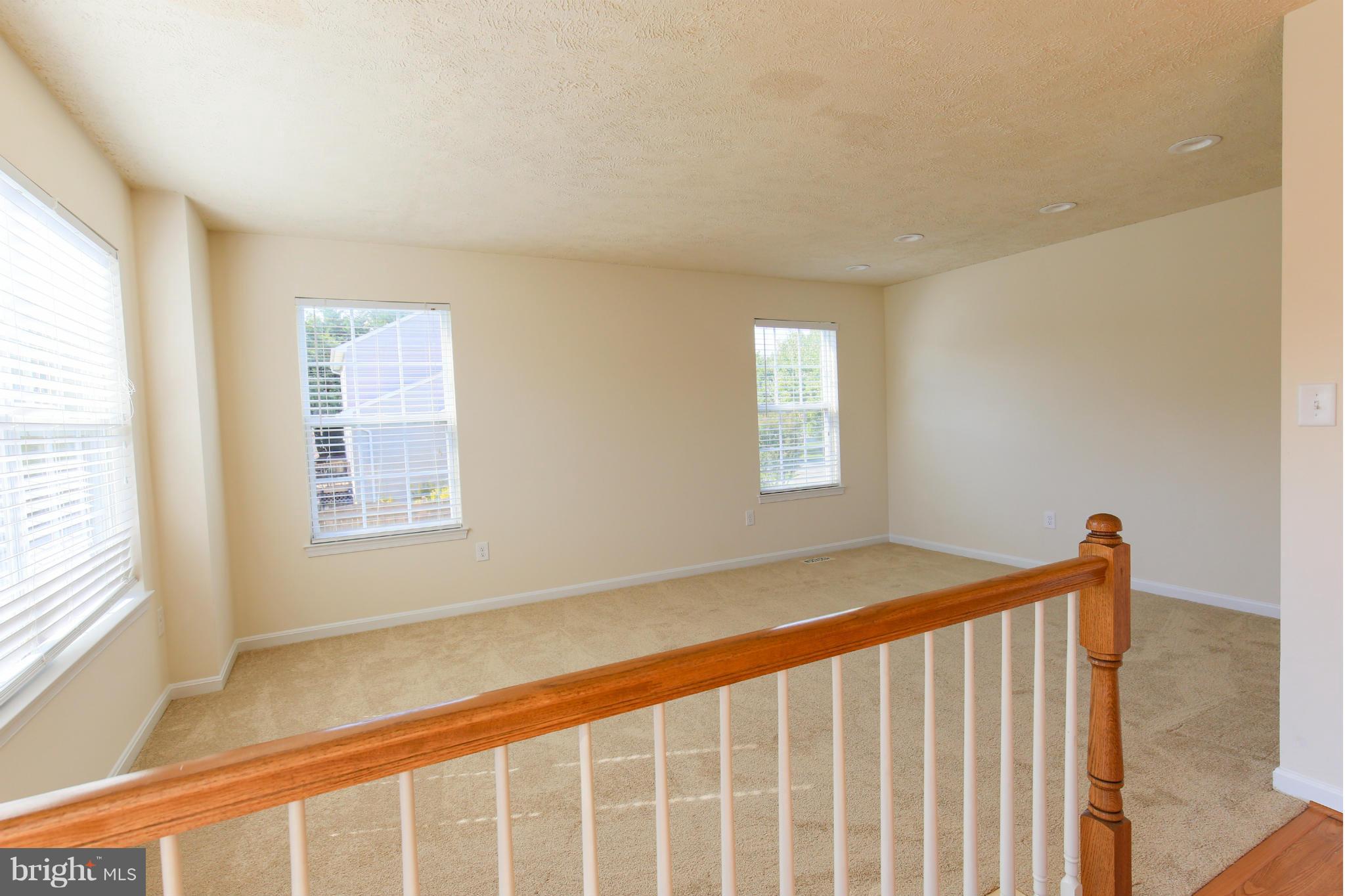3926 Calawasse Road Edgewater, MD 21037 - Photo 14 of 30 Large, Bright Family Room