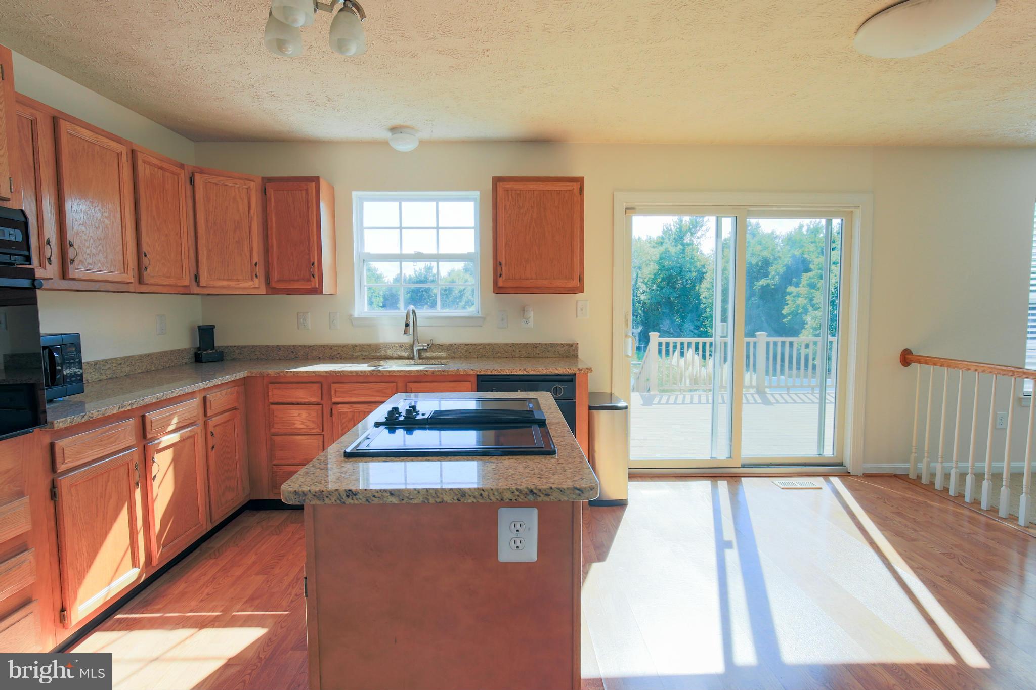 3926 Calawasse Road Edgewater, MD 21037 - Photo 3 of 30 Eat-In Kitchen