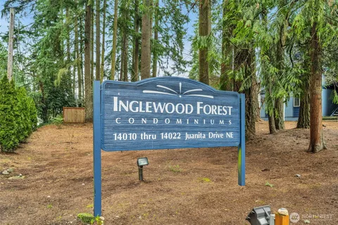 $350,000 | 14010 Juanita Drive Northeast, Unit SB4, Kirkland, WA 98034