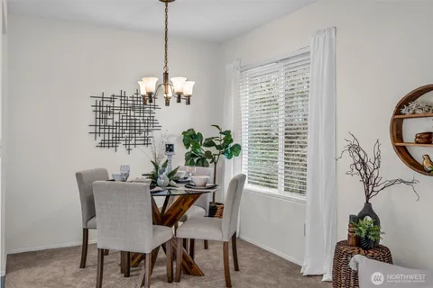 $350,000 | 14010 Juanita Drive Northeast, Unit SB4, Kirkland, WA 98034