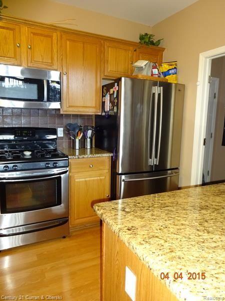 41568 Glade Road Canton, MI 48187 - Photo 6 of 42