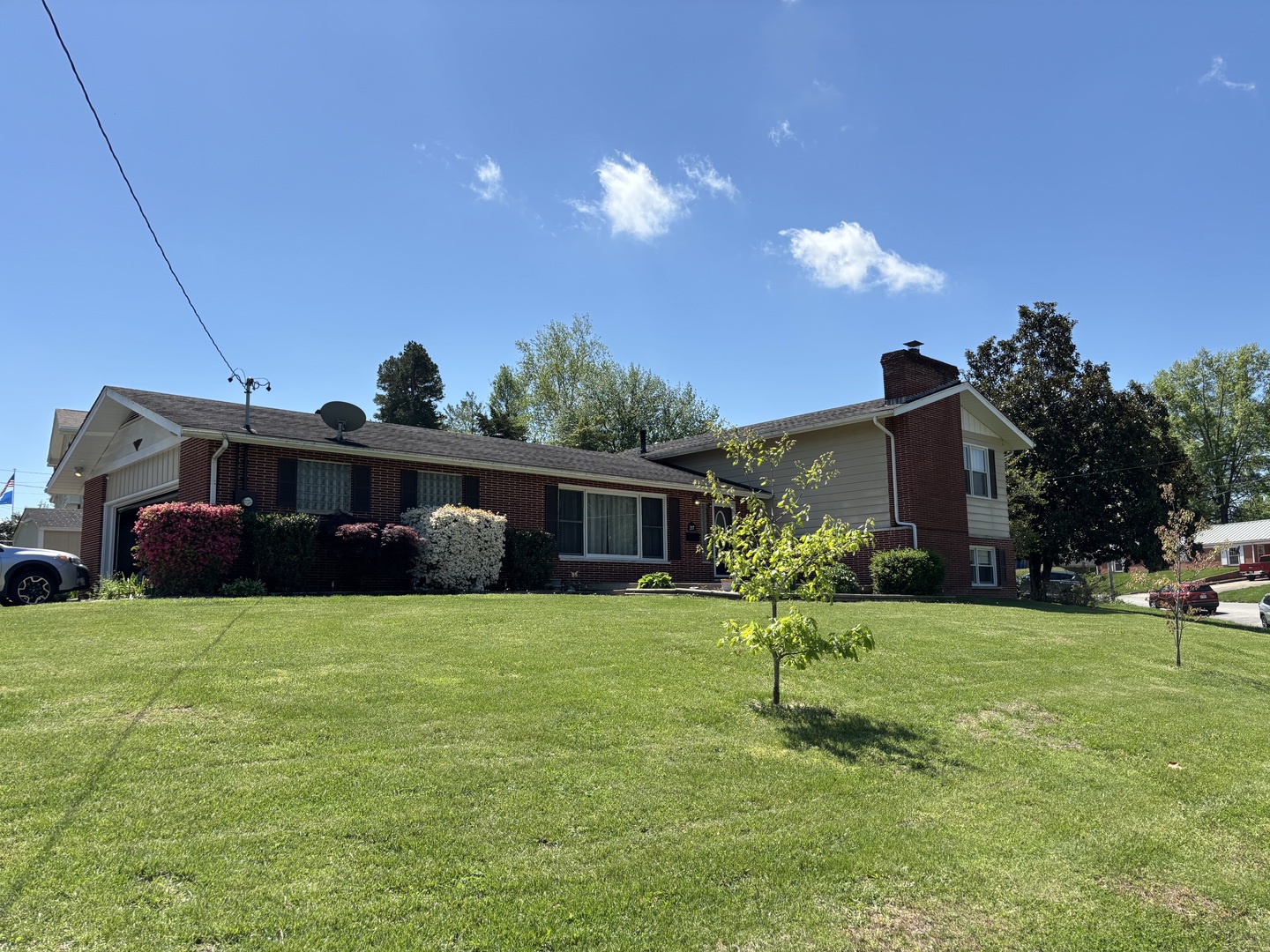 217 Apple Lane Anna, IL 62906 - Photo 3 of 39