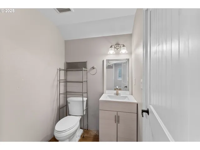 a view of a bathroom