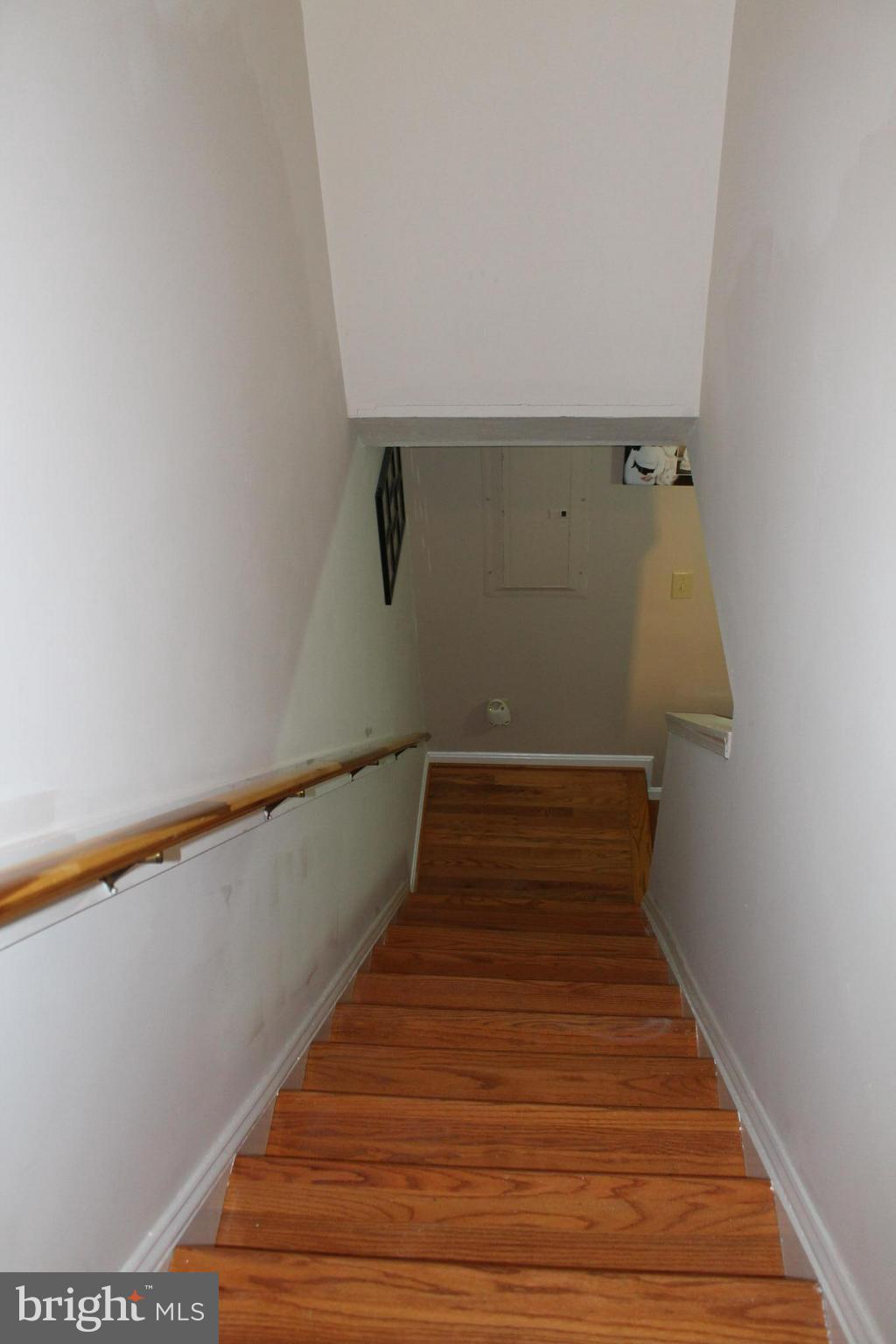 511 Ridgefield Avenue Stephens City, VA 22655 - Photo 8 of 11 Interior (General)