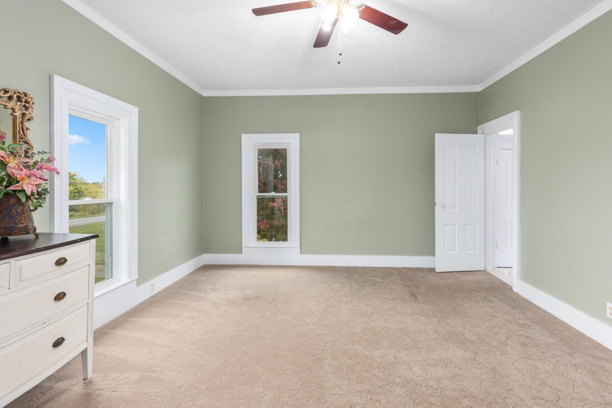 11854 Belding Road Northeast Belding, MI 48809 - Photo 21 of 44 IMG_1019