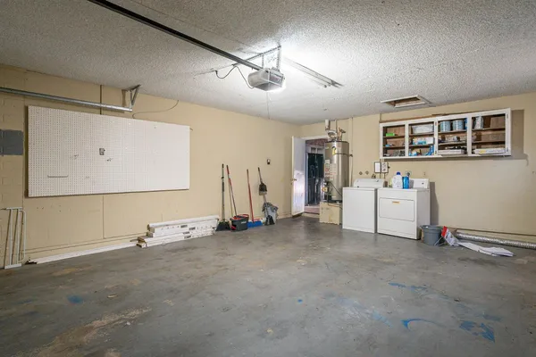 $3,500 | 3236 South Kenwood Lane, Tempe, AZ 85282