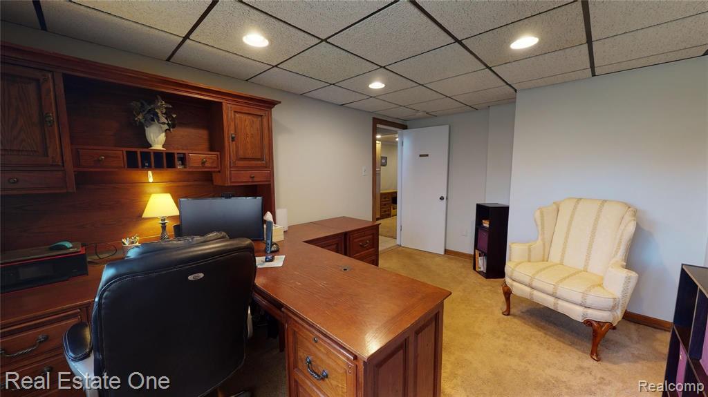 30048 Barwell Road Farmington Hills, MI 48334 - Photo 28 of 36