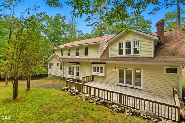 $829,900 | 6101 Bent Oak Drive, Durham, NC 27705