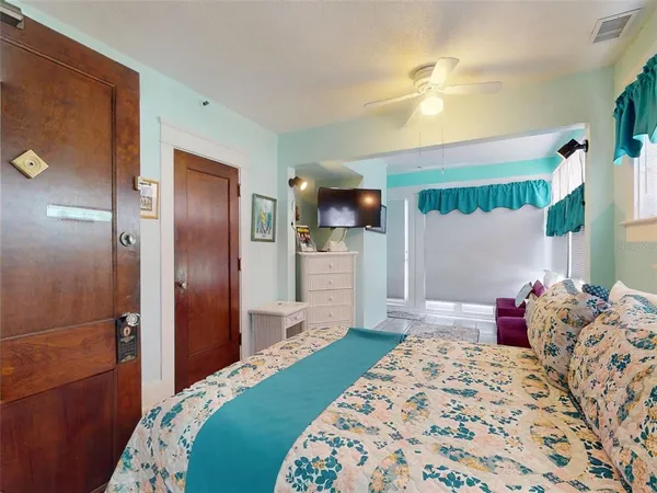 $875,000 | 544 South Palmetto Avenue, Daytona Beach, FL 32114