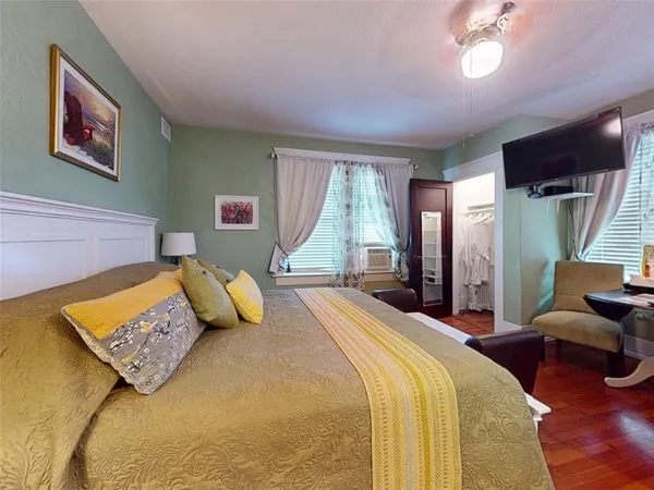 $875,000 | 544 South Palmetto Avenue, Daytona Beach, FL 32114