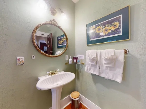 $875,000 | 544 South Palmetto Avenue, Daytona Beach, FL 32114
