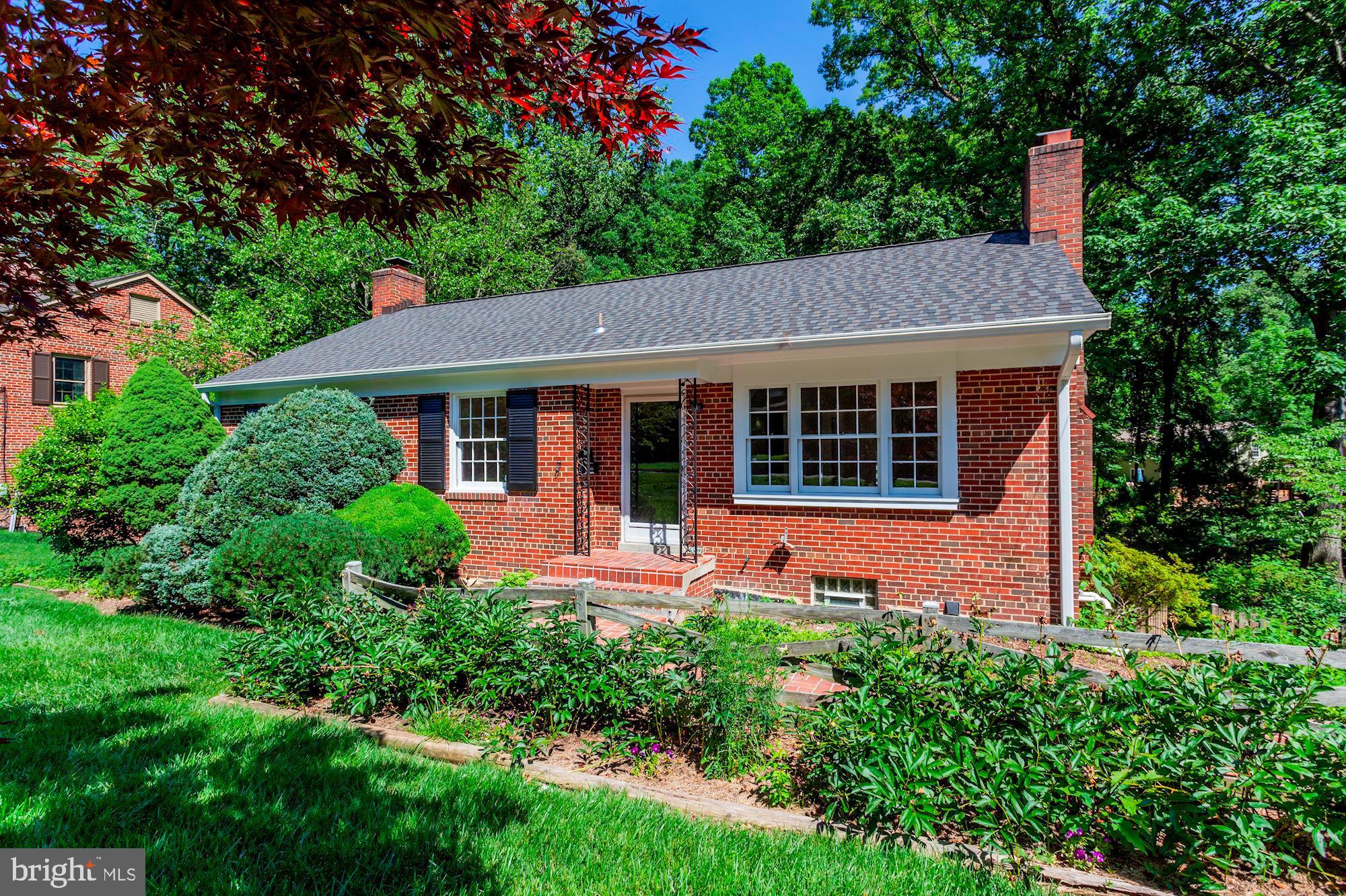 5509 Atlee Place Springfield, VA 22151 - Photo 1 of 34 Gallery Image 1