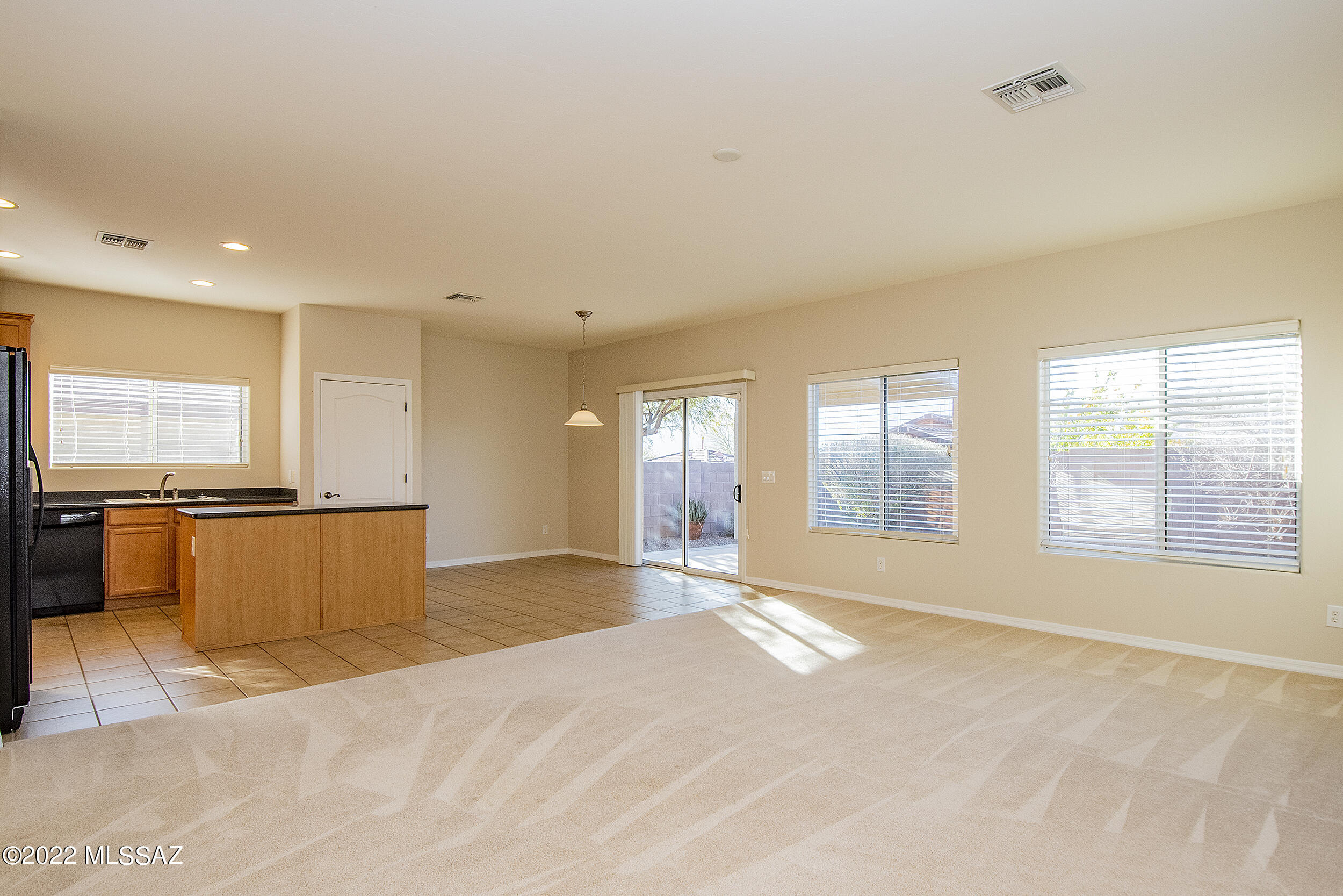 3644 East Fox Trotter Road Tucson, AZ 85739 - Photo 11 of 37