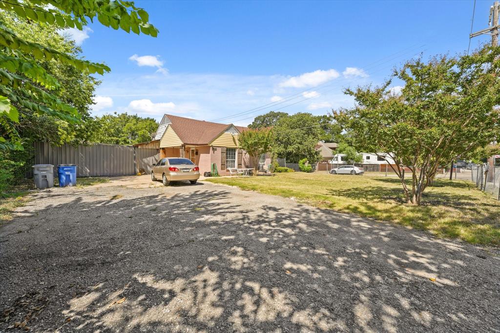 7225 Mohawk Drive Dallas, TX 75235 - Photo 10 of 16 a view of the street