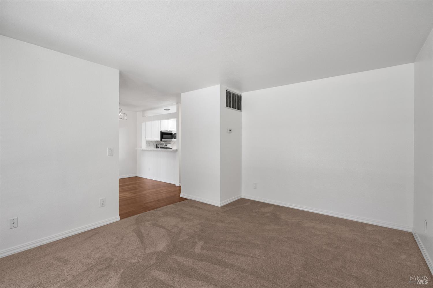 901 Russell Avenue, Unit 123 Santa Rosa, CA 95403 - Photo 11 of 26