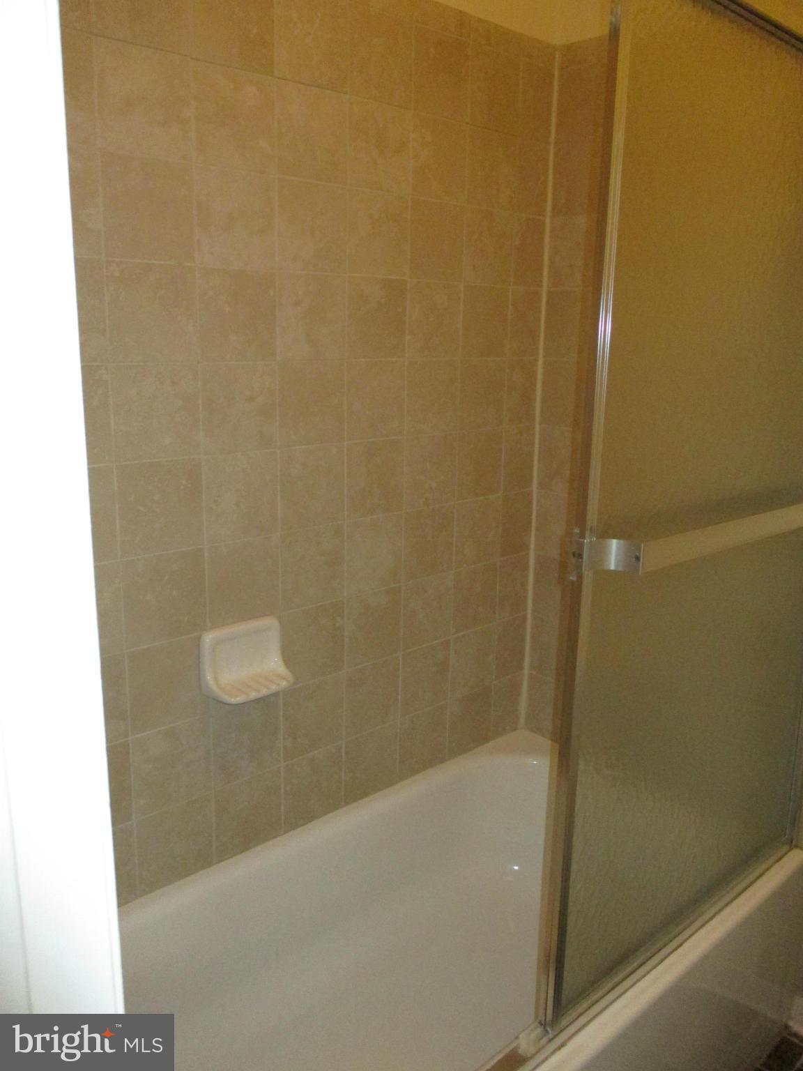 6260 Edsall Road, Unit 403 Alexandria, VA 22312 - Photo 13 of 15