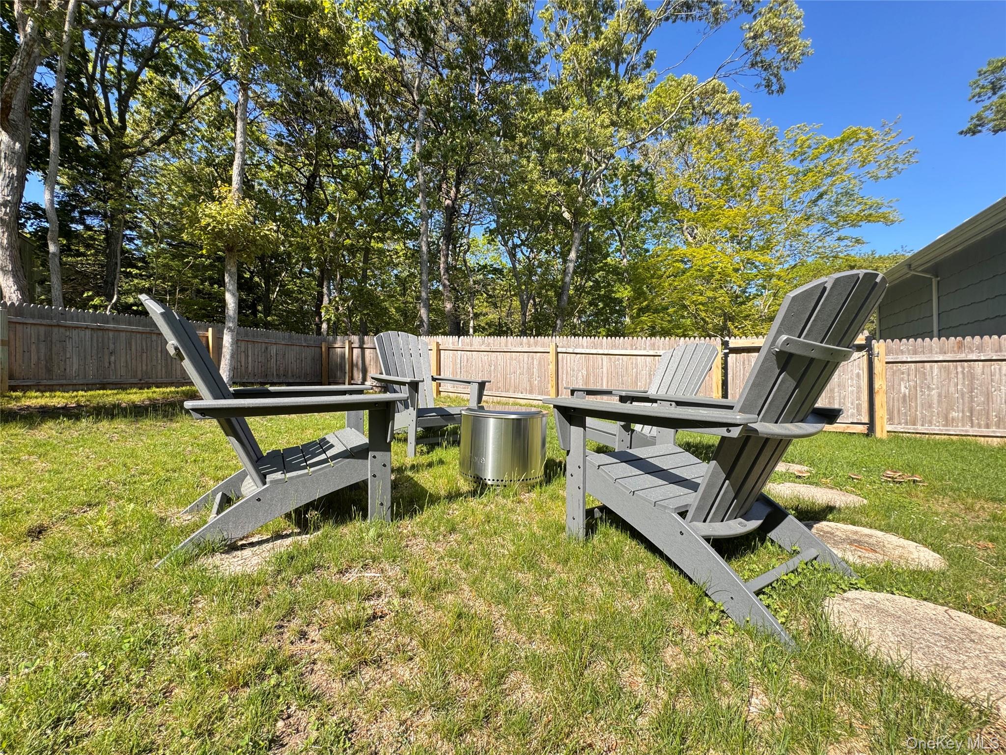 3 Debbie Trail Hampton Bays, NY 11946 - Photo 9 of 29 View of yard