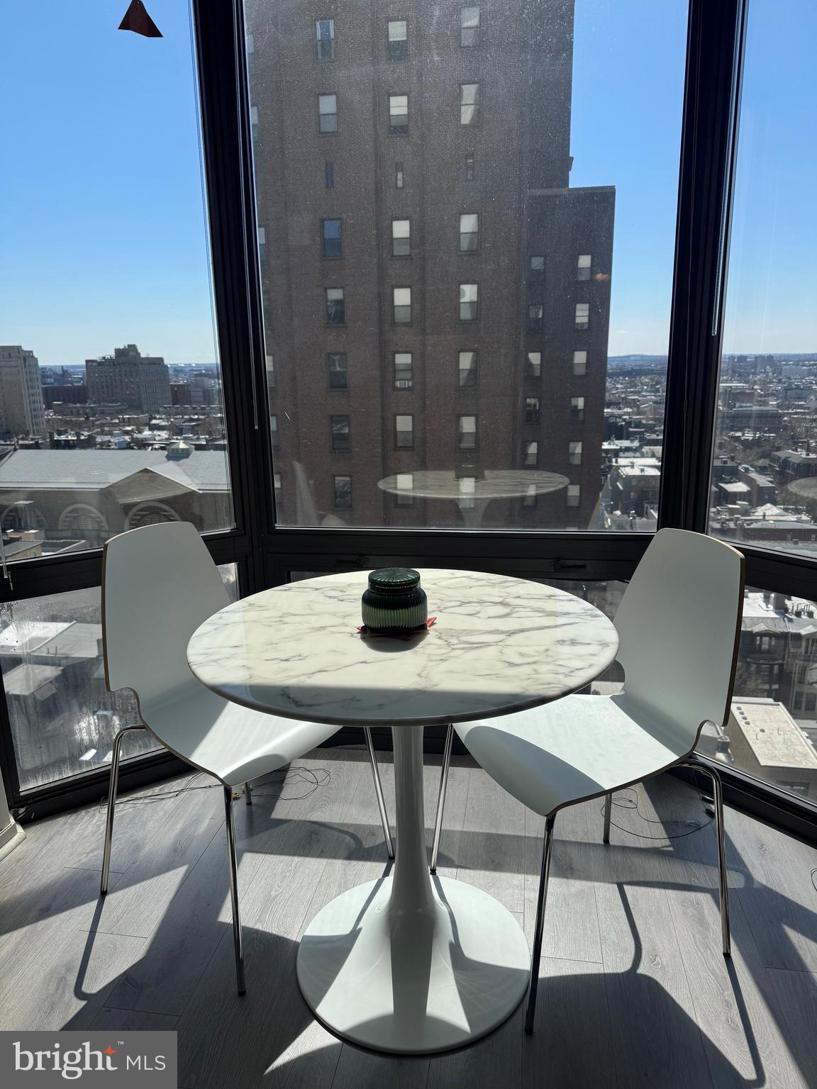 2018-32 Walnut Street, Unit 17M Philadelphia, PA 19103 - Photo 13 of 16