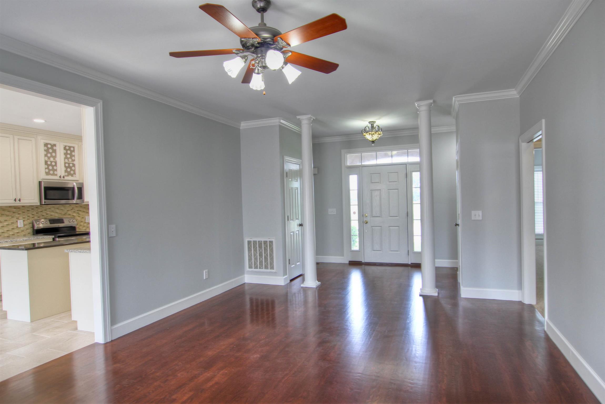 225 Conquest Road Murfreesboro, TN 37128 - Photo 8 of 21 Fresh paint!