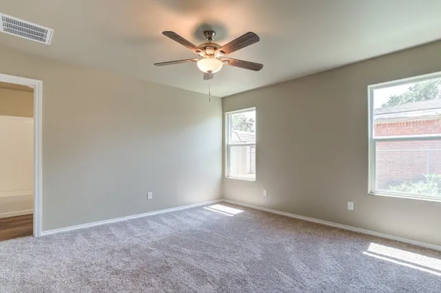 $185,900 | 930 East Municipal Drive, Lubbock, TX 79403