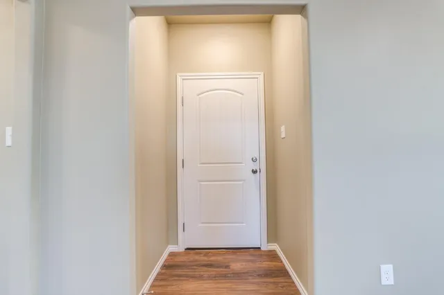 $185,900 | 930 East Municipal Drive, Lubbock, TX 79403