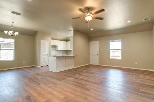$185,900 | 930 East Municipal Drive, Lubbock, TX 79403