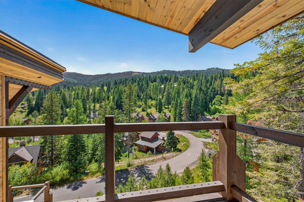 25 Haystack Court Donnelly, ID 83615 - Photo 52 of 77