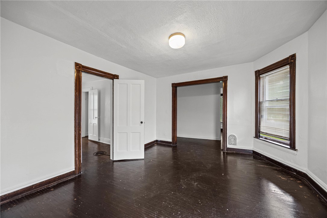 405-407 Flint Street Rochester, NY 14611 - Photo 20 of 37 Gallery Image 20