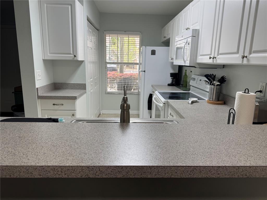 4237 Southwest 22nd Lane, Unit 134 Gainesville, FL 32607 - Photo 7 of 28 Gallery Image 7