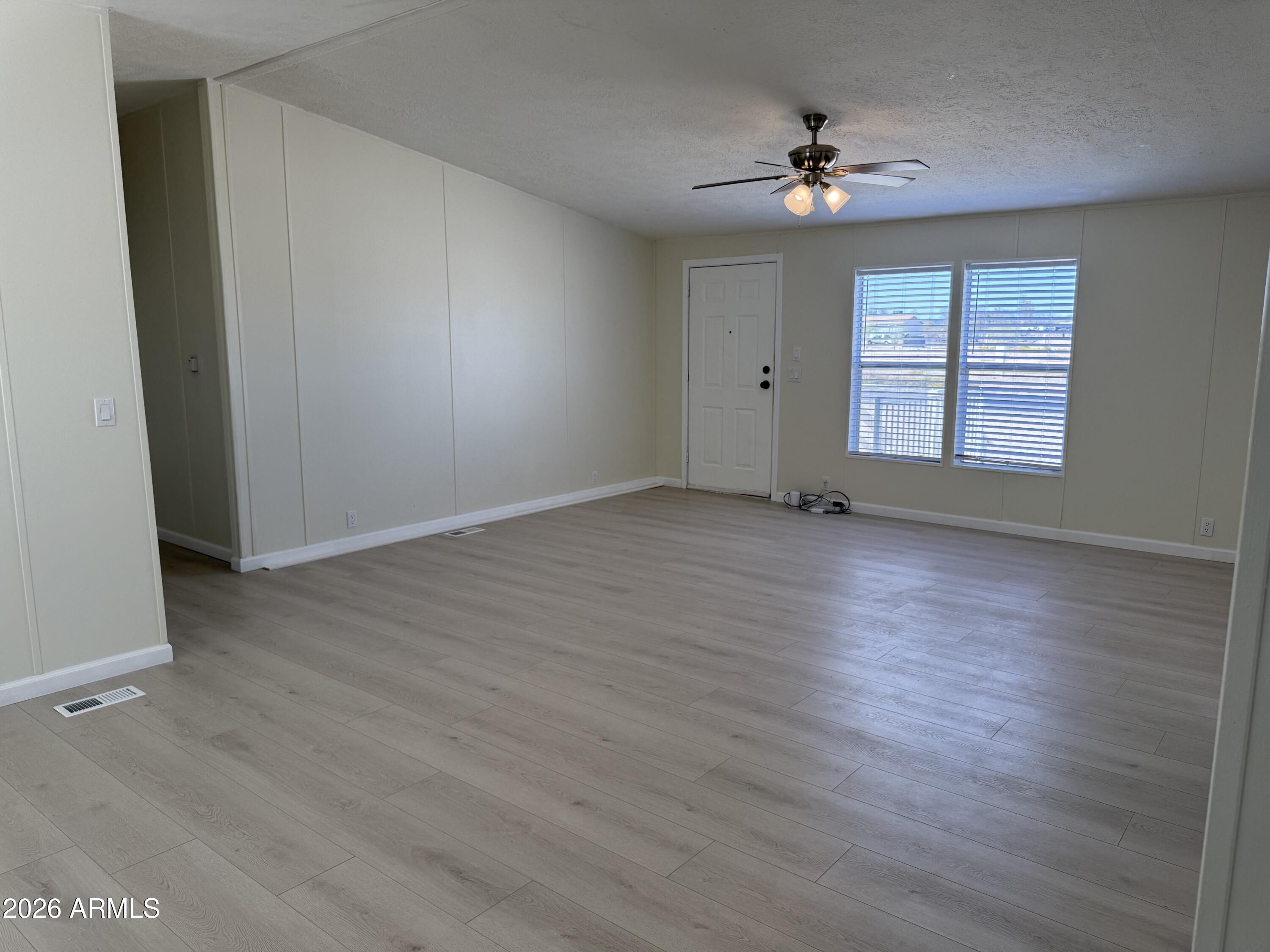 37101 West Buckeye Road Tonopah, AZ 85354 - Photo 4 of 17 IMG_9353