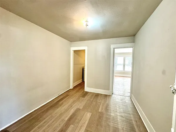 $1,100 | 1711 West Main Street, Unit 2, Houston, TX 77098