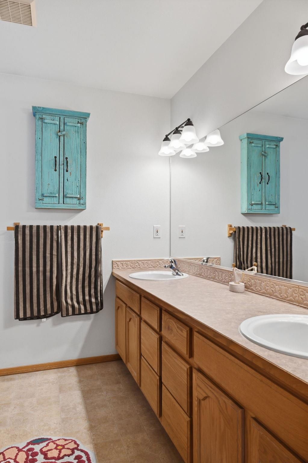 3615 South Sunderland Road Spokane, WA 99206 - Photo 22 of 44