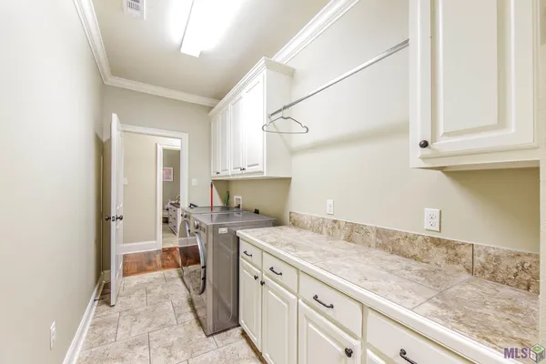 $460,000 | 13110 Cypress Swamp Drive, Geismar, LA 70734