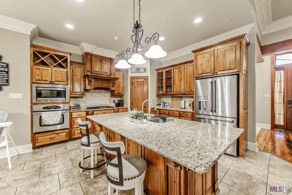 $460,000 | 13110 Cypress Swamp Drive, Geismar, LA 70734