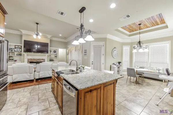 $460,000 | 13110 Cypress Swamp Drive, Geismar, LA 70734