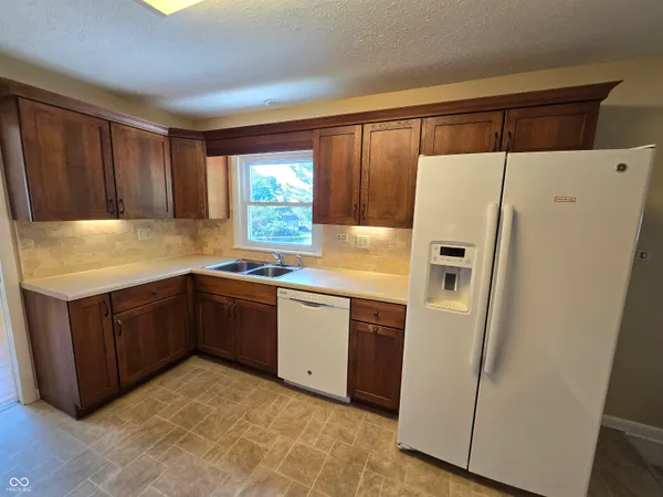 $275,000 | 1141 Sugar Hill Drive, Rushville, IN 46173