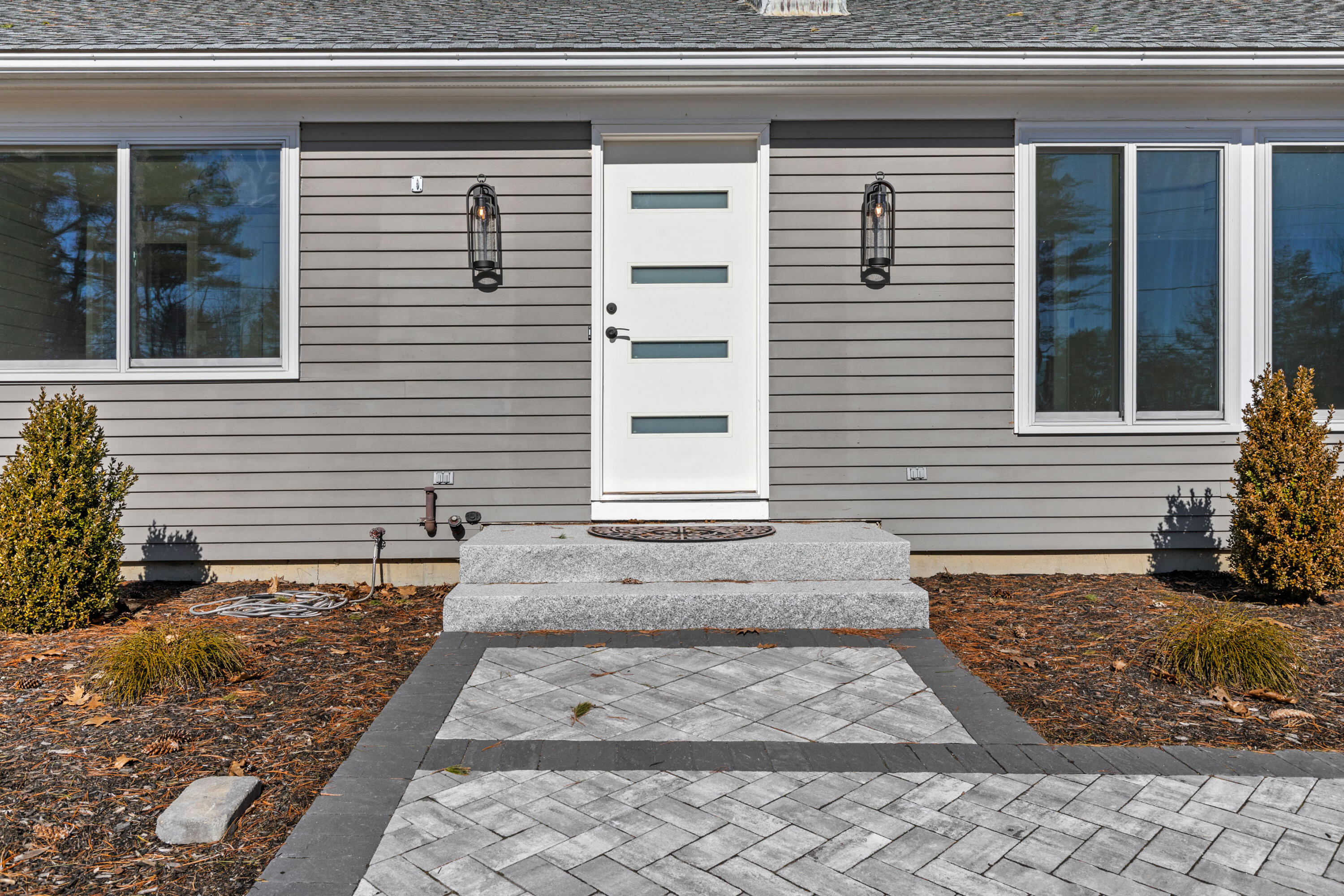 8 Ledge Road Cumberland, ME 04110 - Photo 4 of 45 8 Ledge Cumberland_011