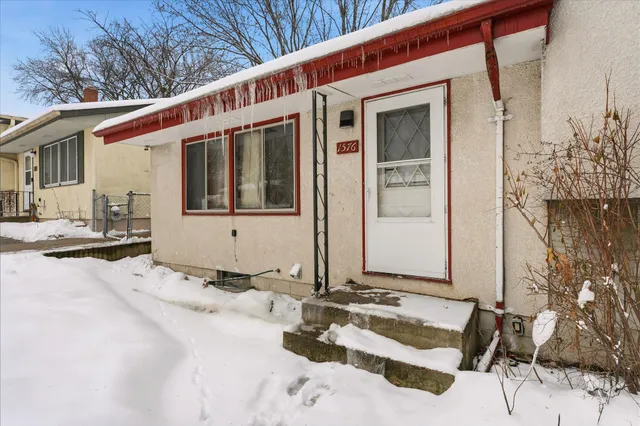 $475,000 | 1574 Pacific Street, St. Paul, MN 55106