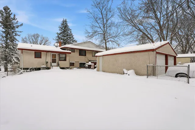$475,000 | 1574 Pacific Street, St. Paul, MN 55106