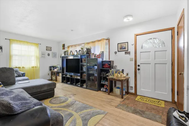 $475,000 | 1574 Pacific Street, St. Paul, MN 55106