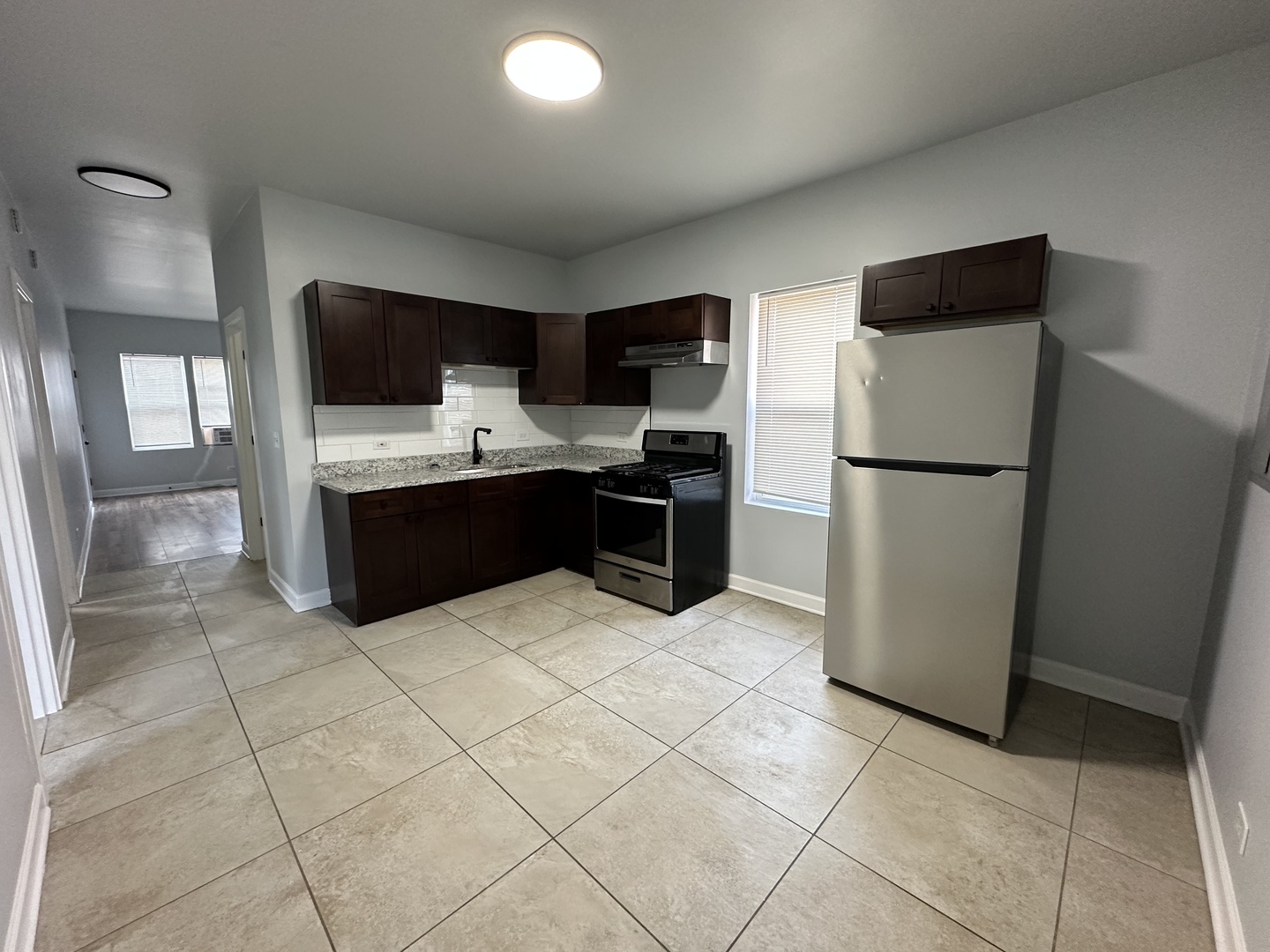 8226 South Brandon Avenue, Unit 1F Chicago, IL 60617 - Photo 2 of 11