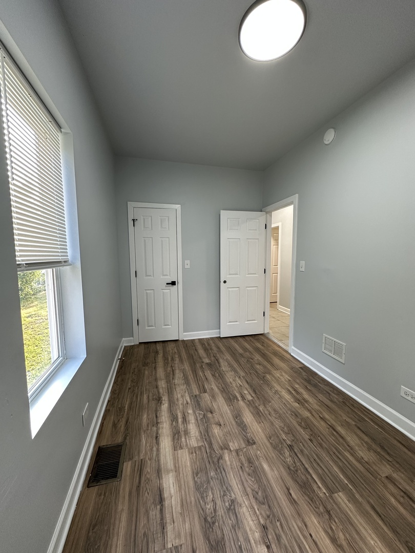 8226 South Brandon Avenue, Unit 1F Chicago, IL 60617 - Photo 10 of 11