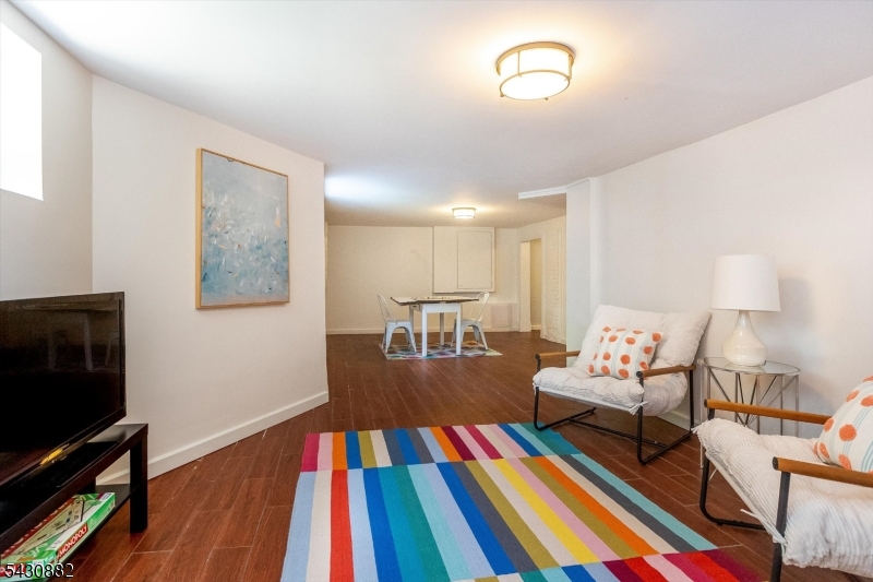 45 Hamilton Road Glen Ridge, NJ 07028 - Photo 41 of 45